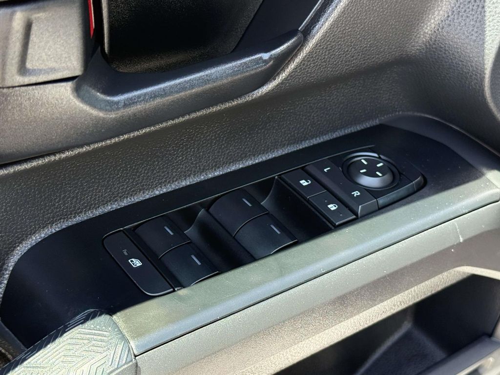 Used 2025 Toyota Tacoma Truck