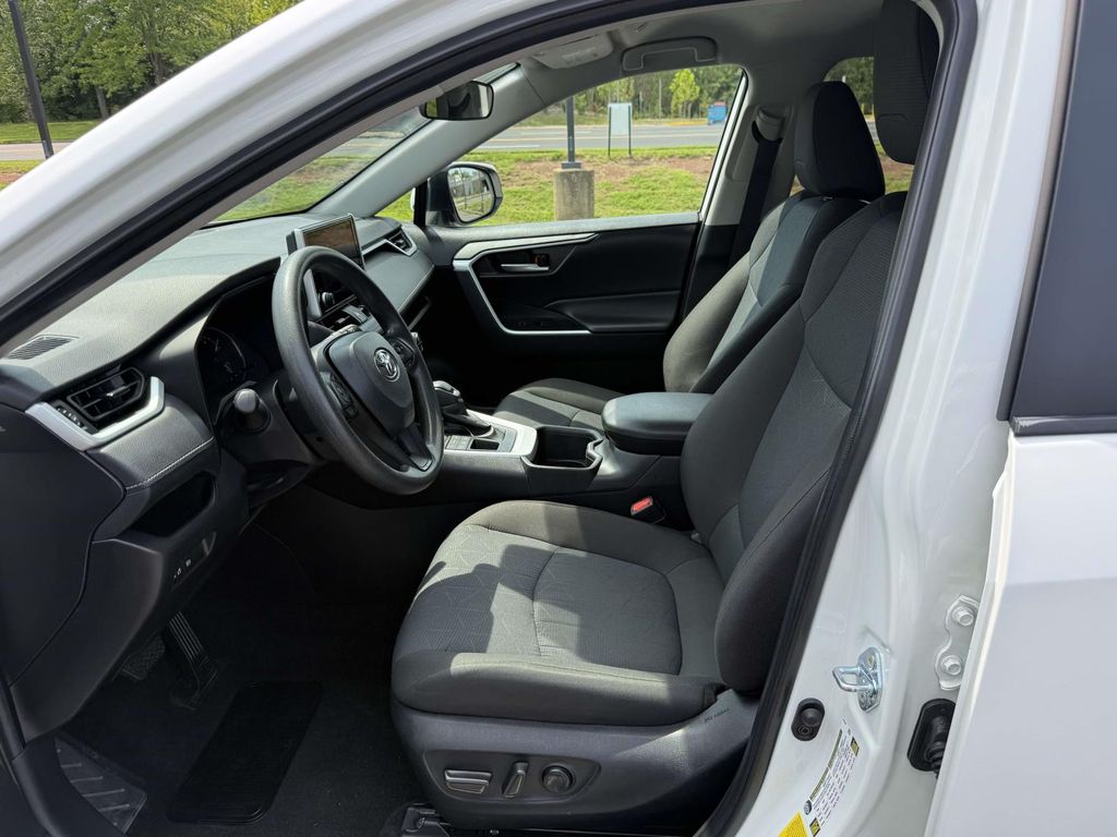 Used 2025 Toyota RAV4 SUV