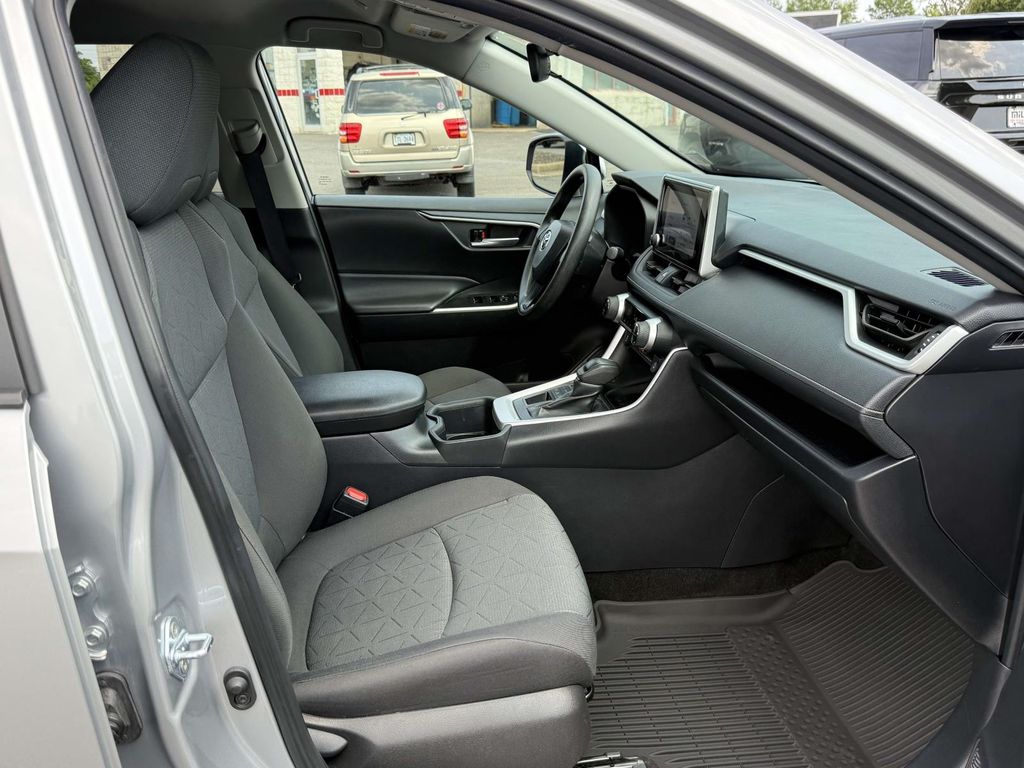 Used 2025 Toyota RAV4 SUV