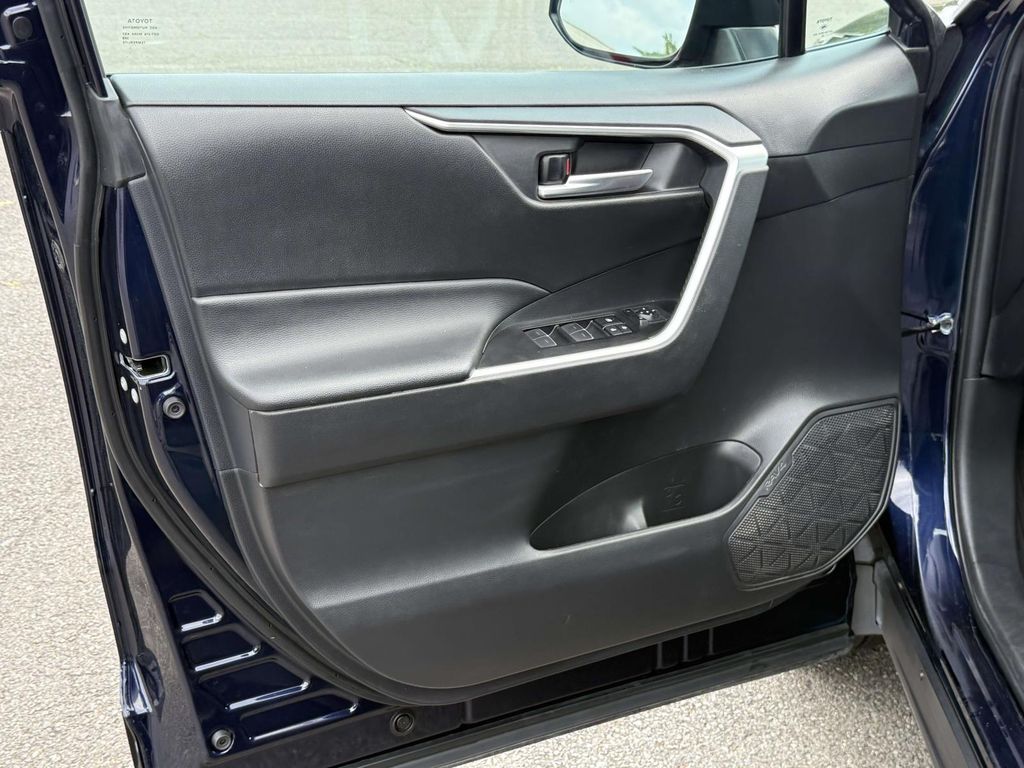 Used 2025 Toyota RAV4 SUV