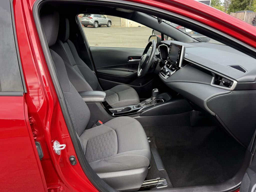 Used 2021 Toyota Corolla Hatchback Hatchback