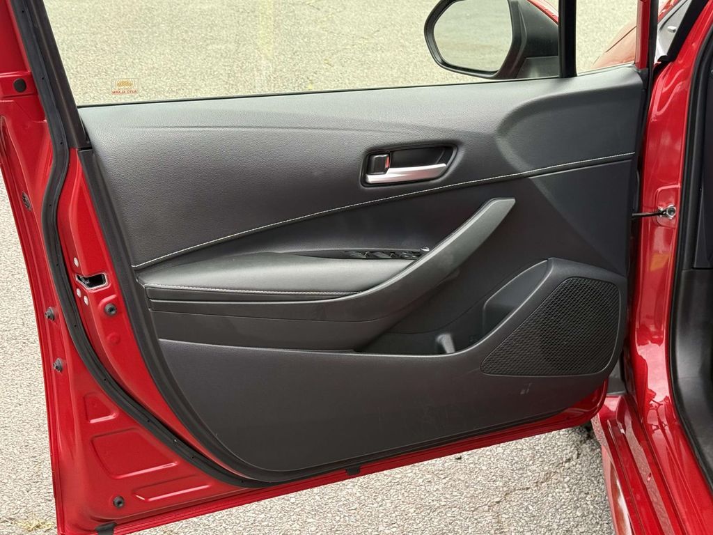 Used 2021 Toyota Corolla Hatchback Hatchback