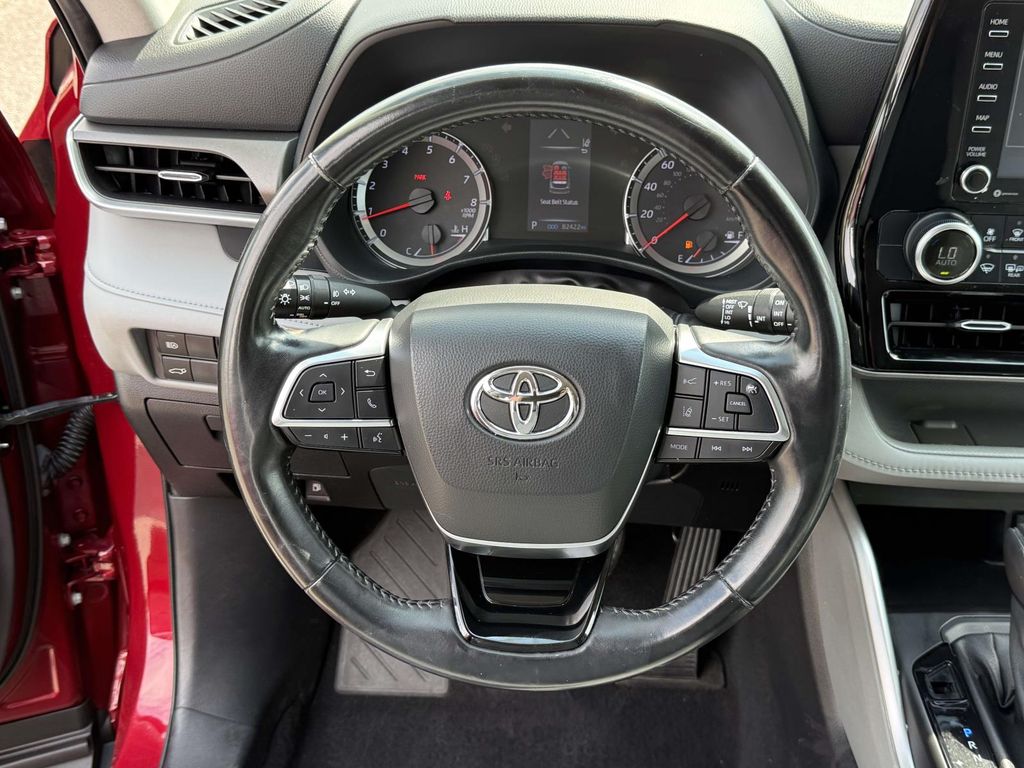 Used 2020 Toyota Highlander SUV