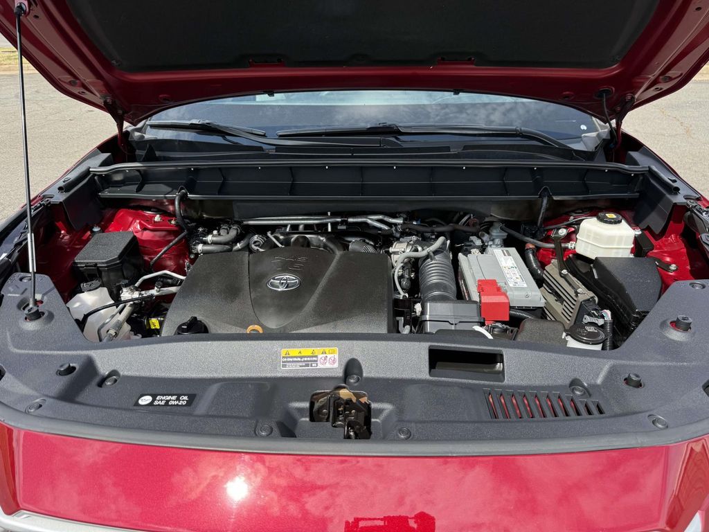 Used 2020 Toyota Highlander SUV