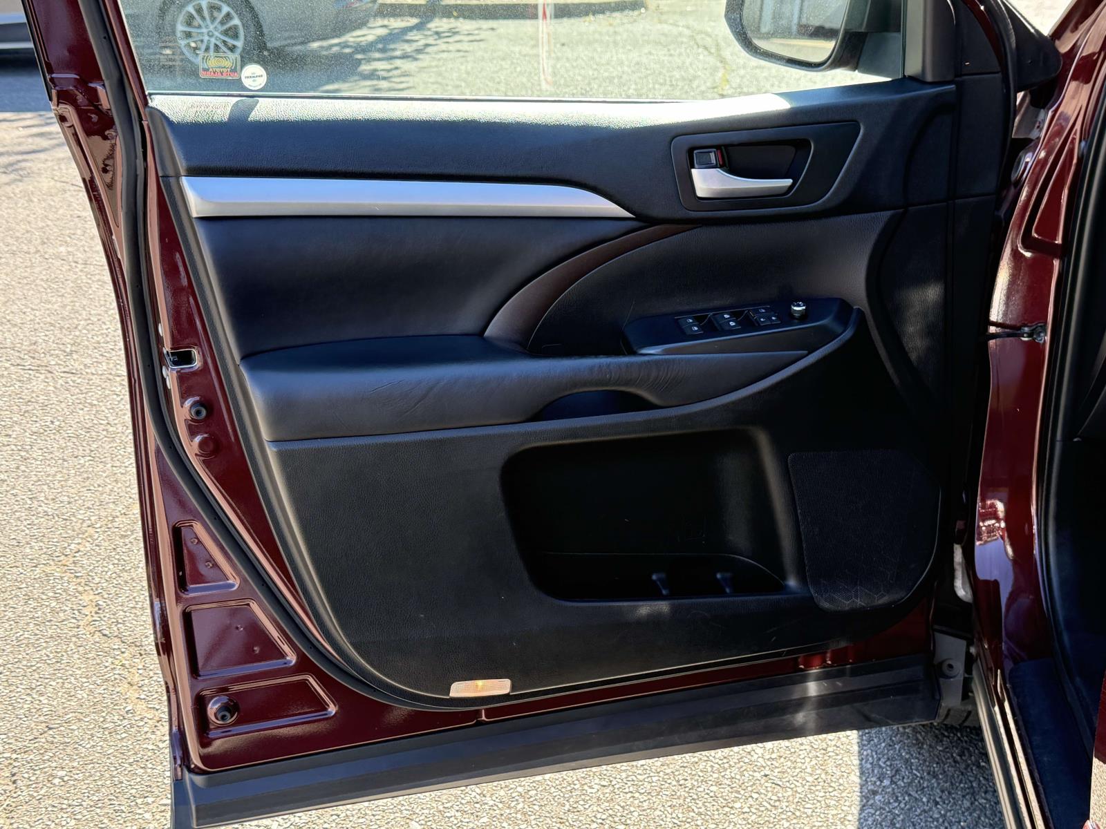 Used 2019 Toyota Highlander SUV