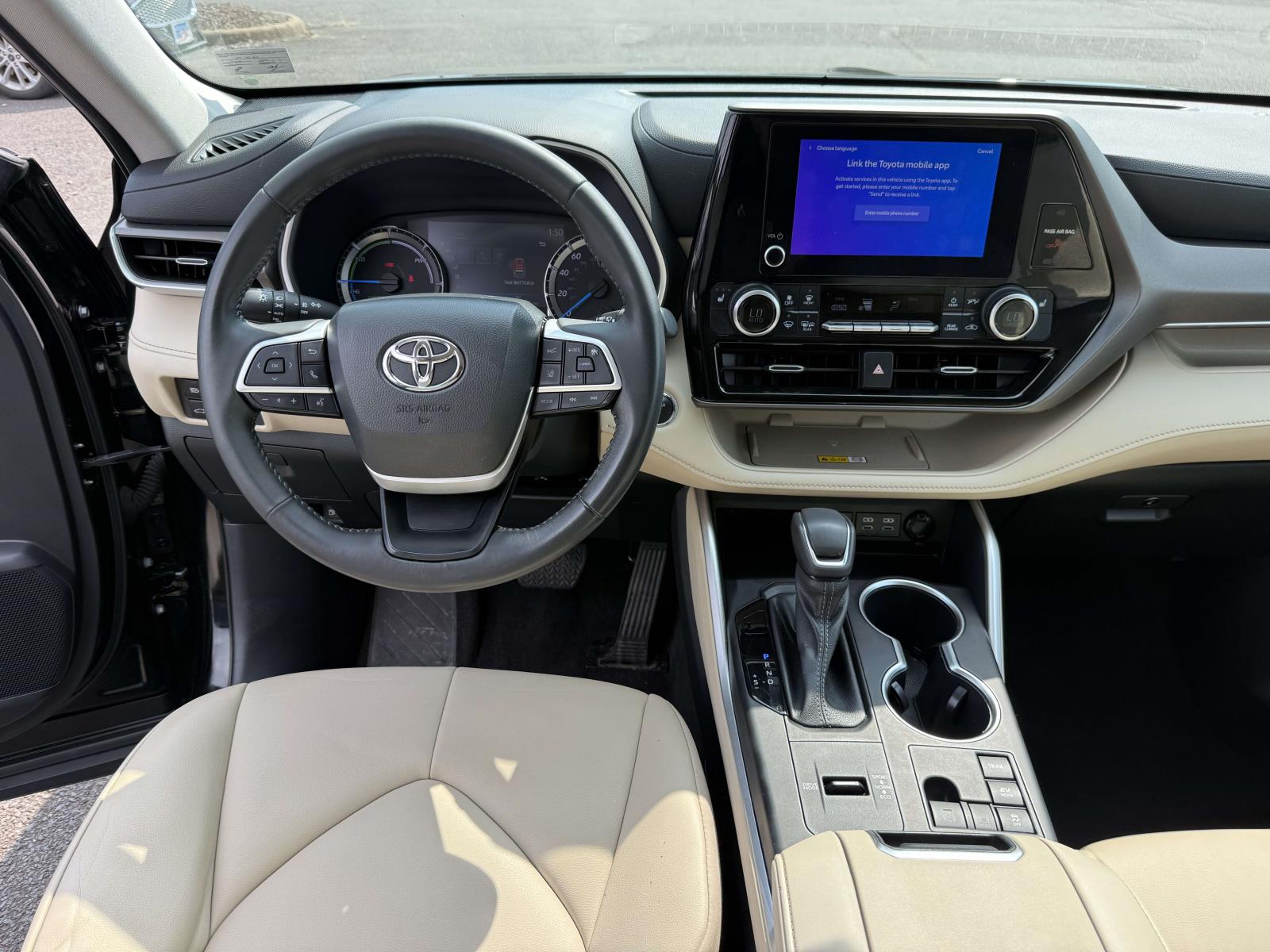 Used 2023 Toyota Highlander Hybrid SUV