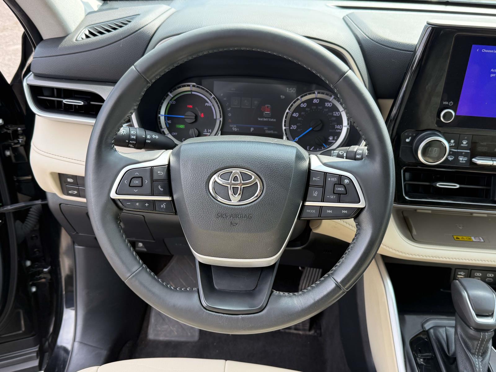Used 2023 Toyota Highlander Hybrid SUV