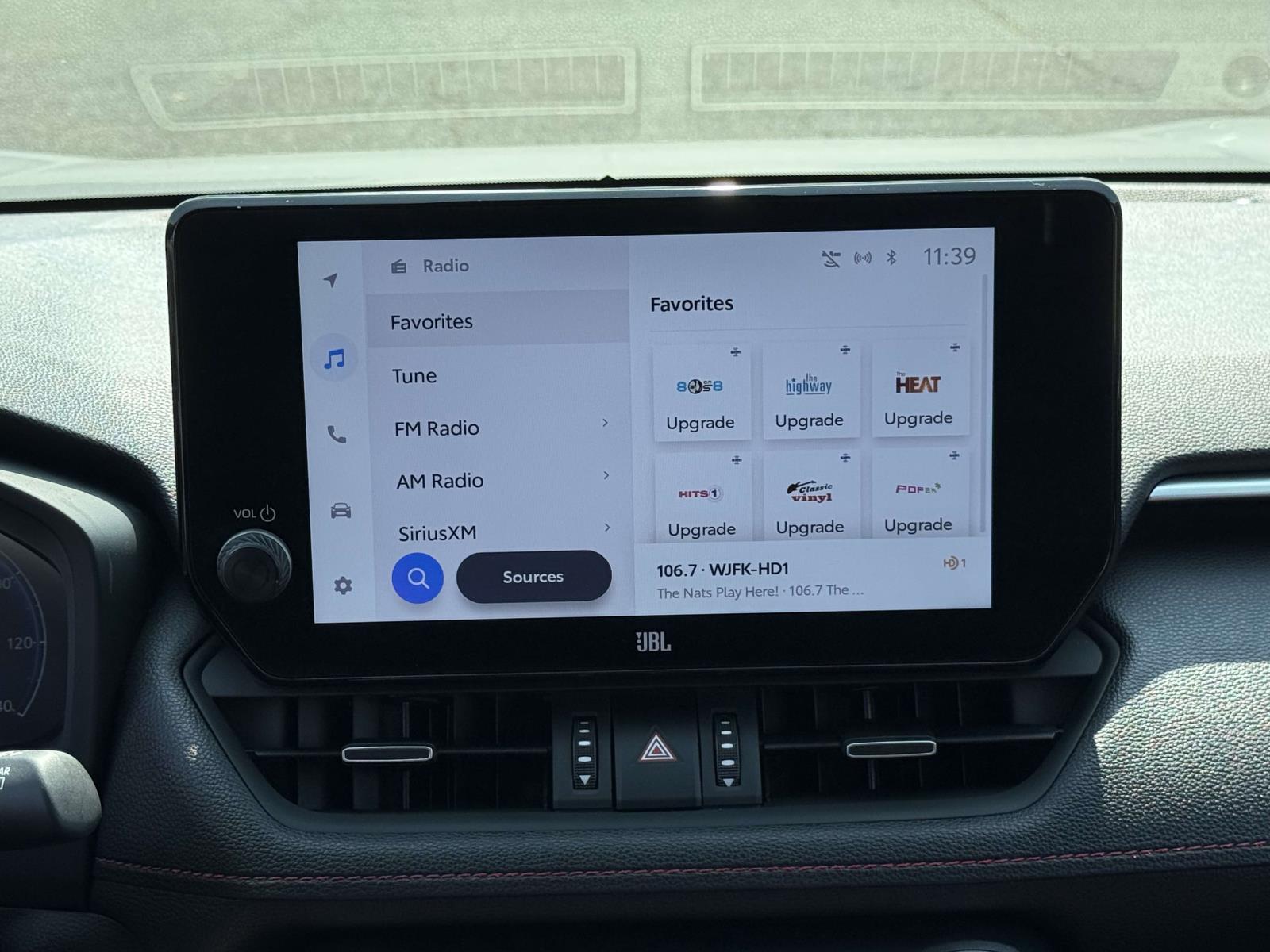 2023 Toyota RAV4 XSE - Photo 20