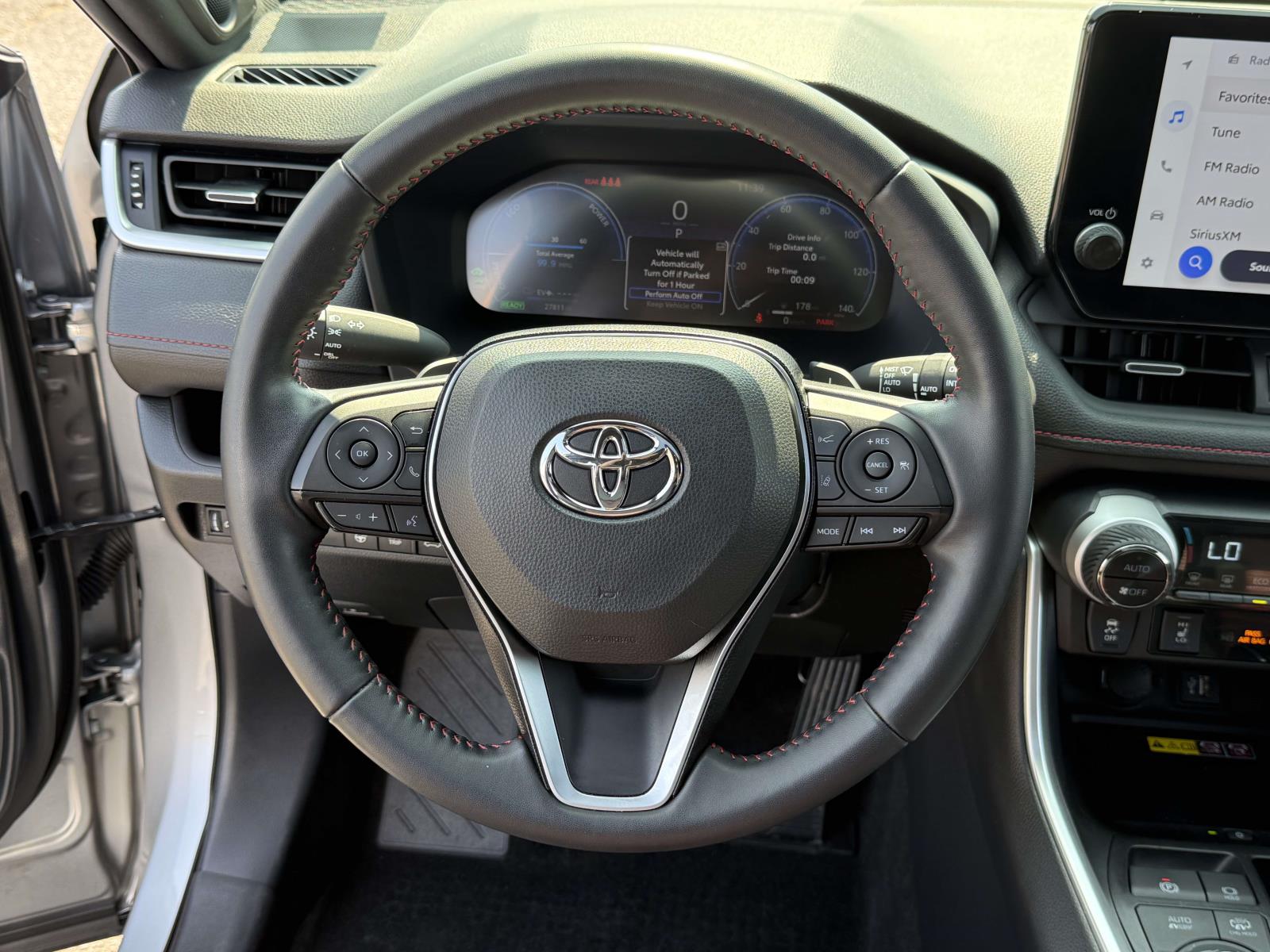 2023 Toyota RAV4 XSE - Photo 18