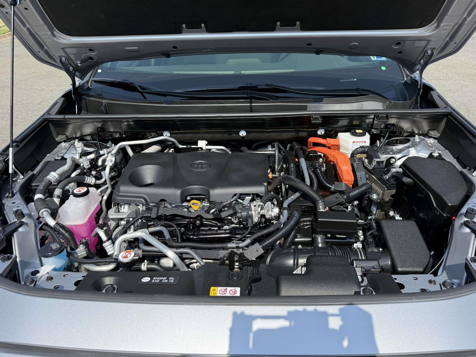 2023 Toyota RAV4 XSE - Photo 13