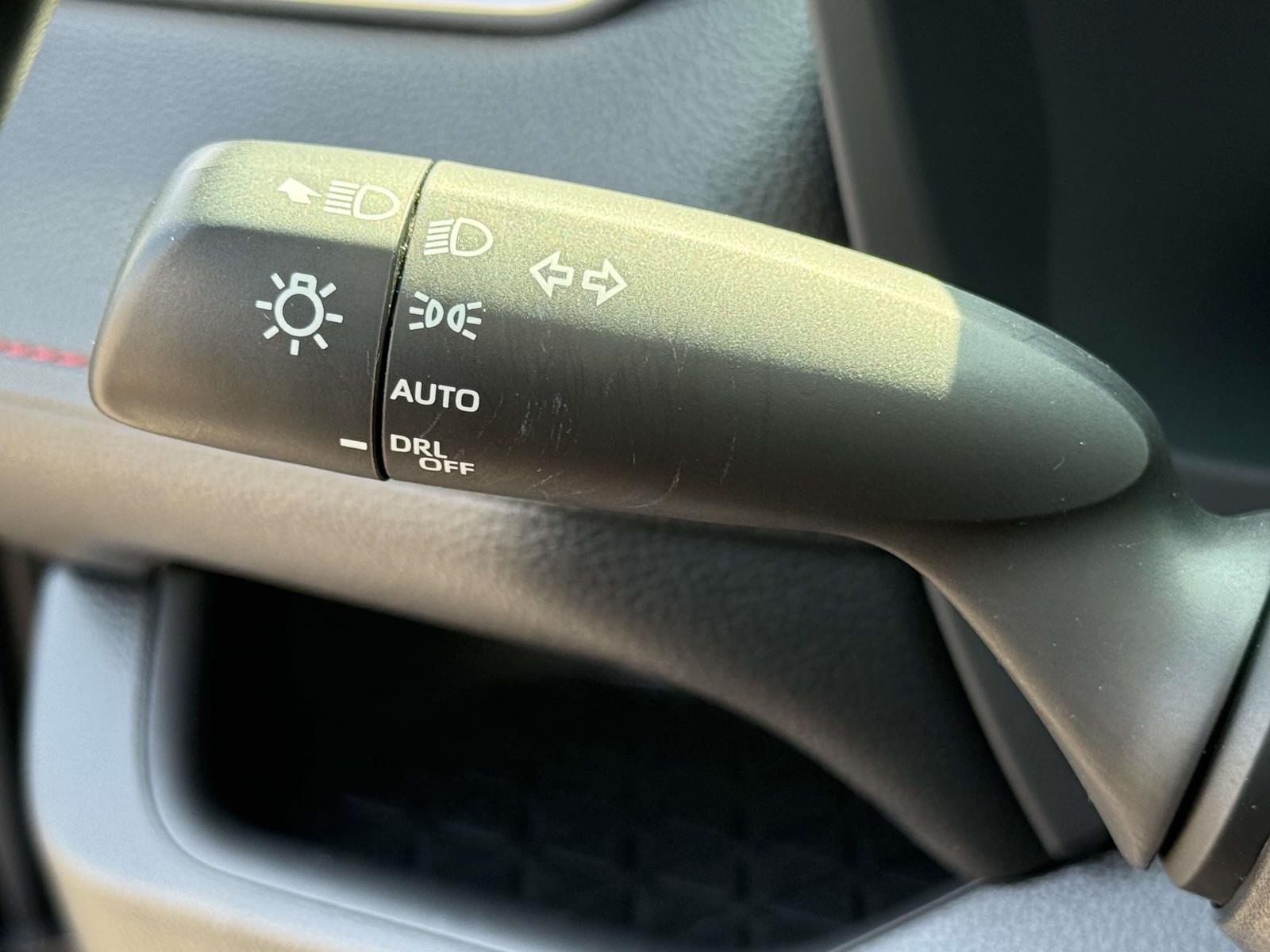 2023 Toyota RAV4 XSE - Photo 25