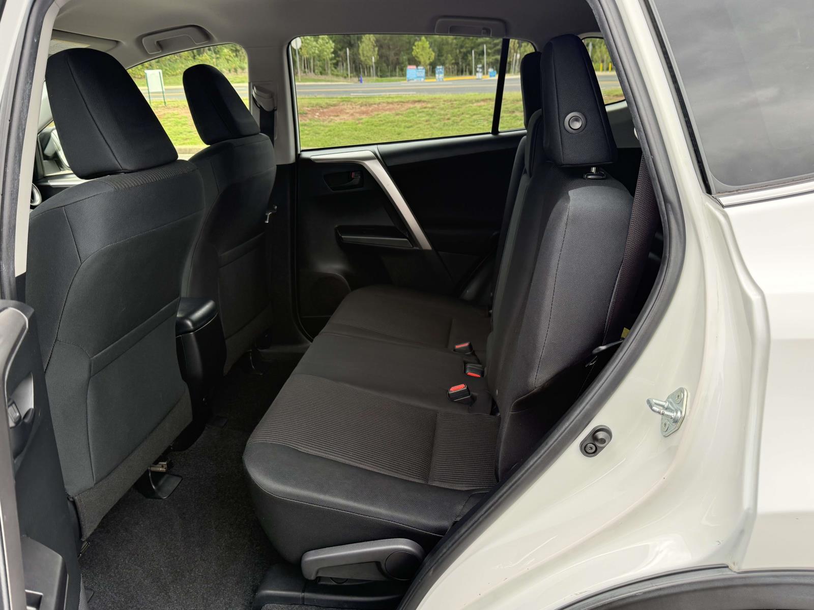 Used 2018 Toyota RAV4 SUV
