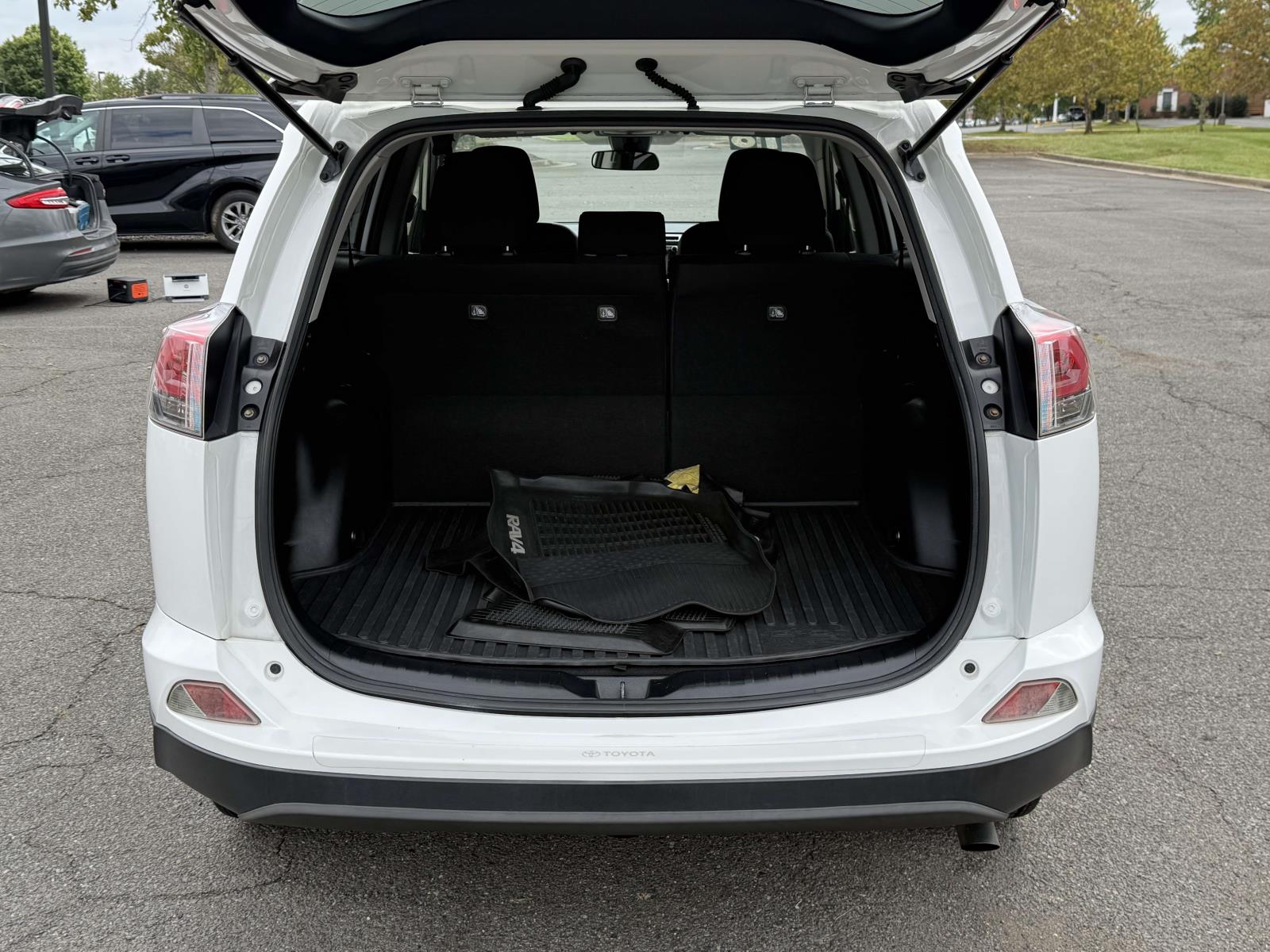 Used 2018 Toyota RAV4 SUV