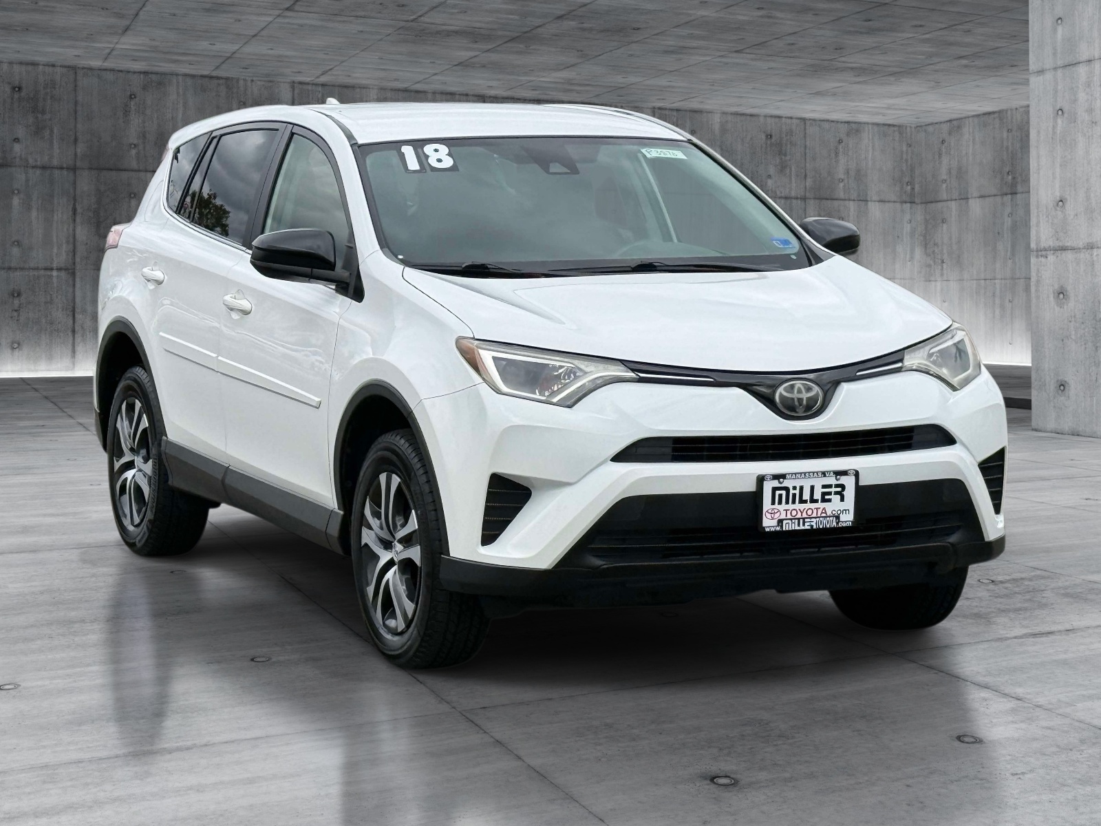 Used 2018 Toyota RAV4 SUV