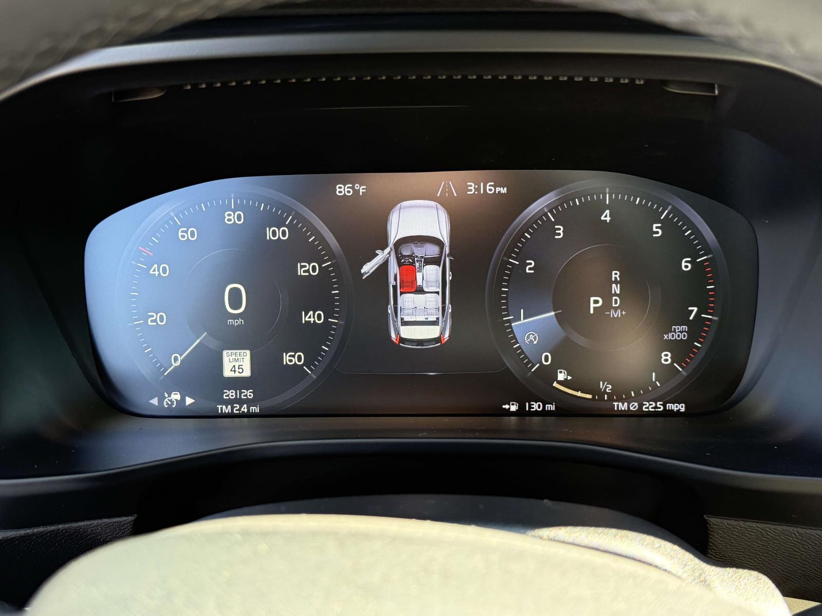 Used 2022 Volvo XC40 T5 SUV