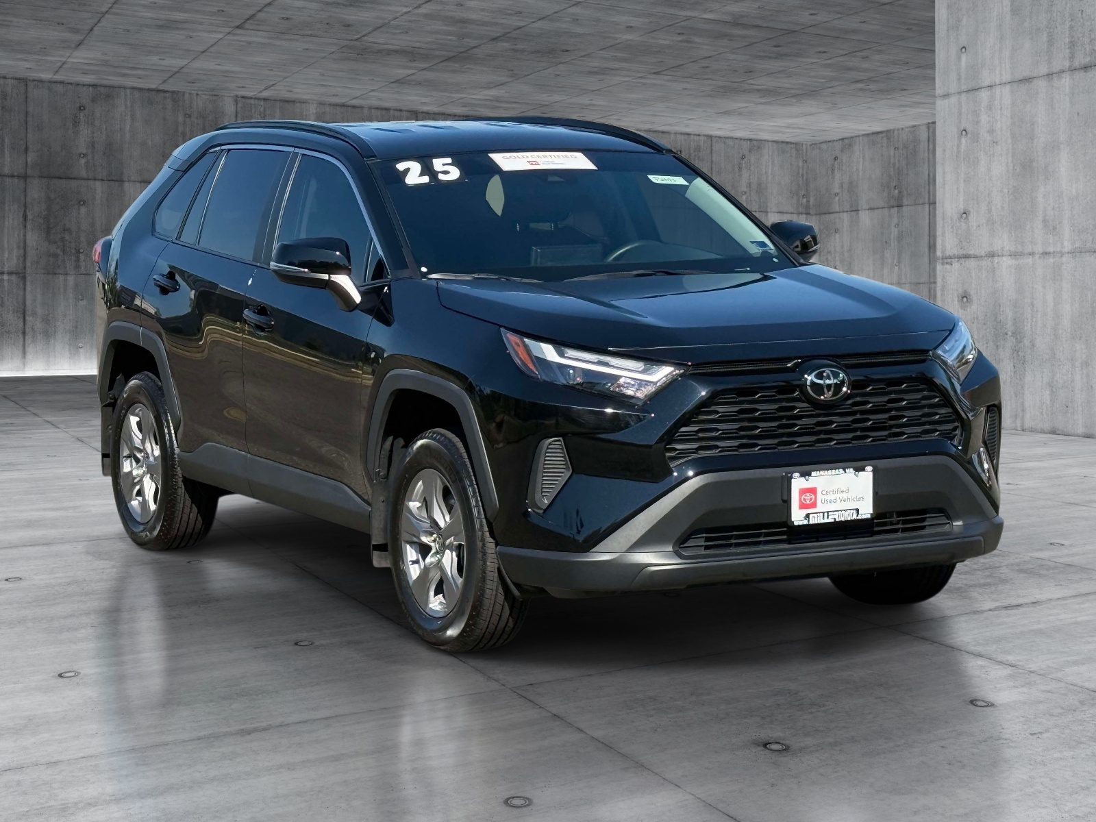 Used 2025 Toyota RAV4 SUV