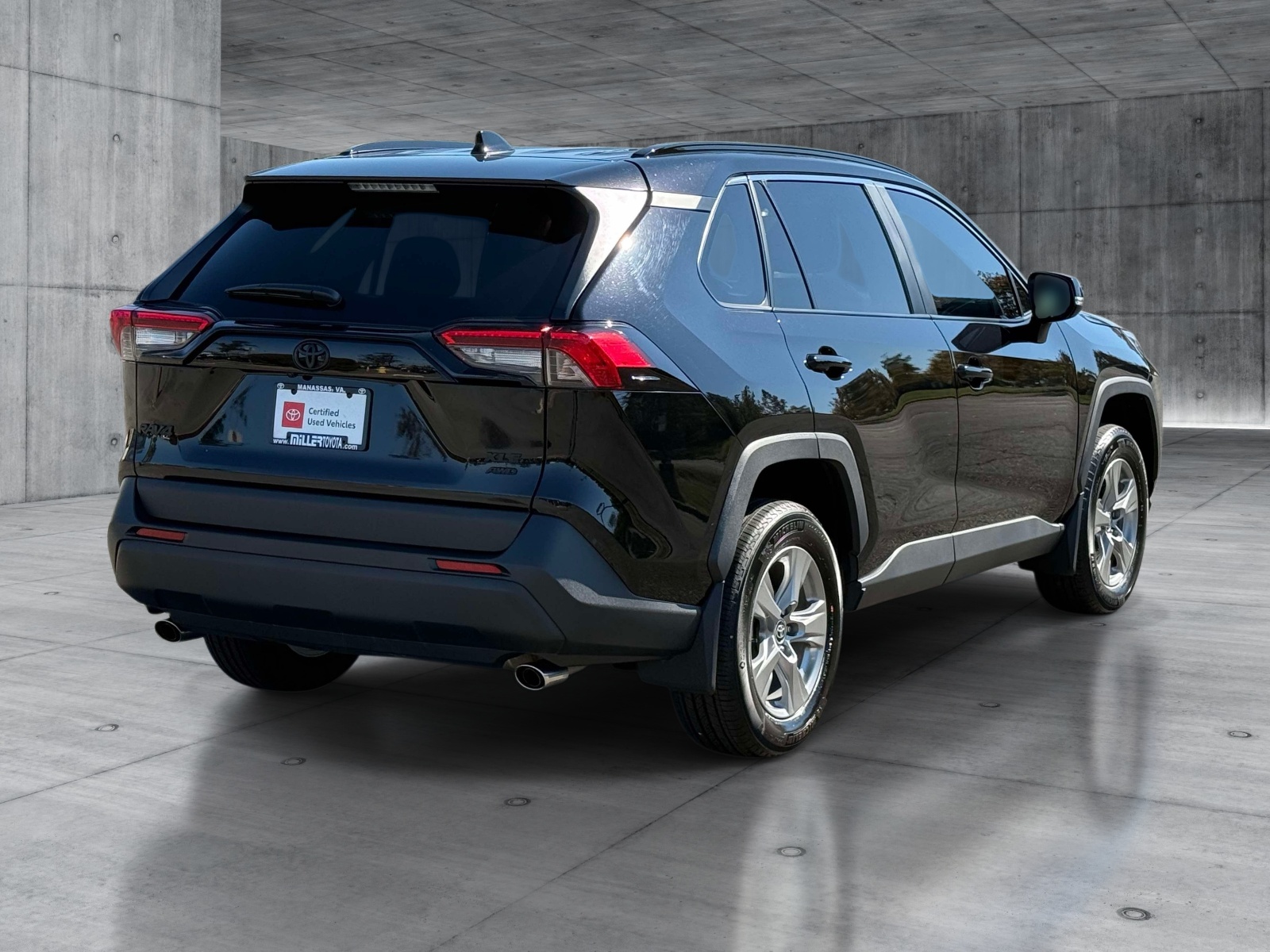 Used 2025 Toyota RAV4 SUV