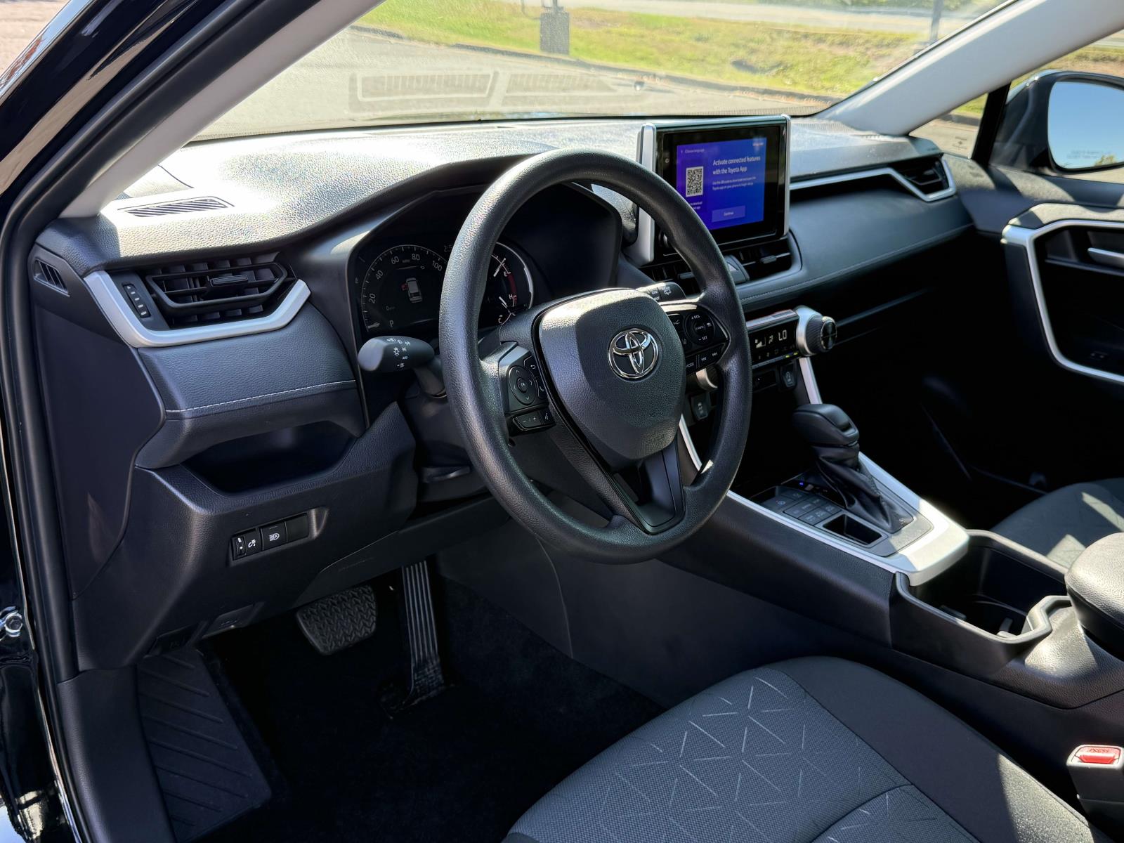 Used 2025 Toyota RAV4 SUV