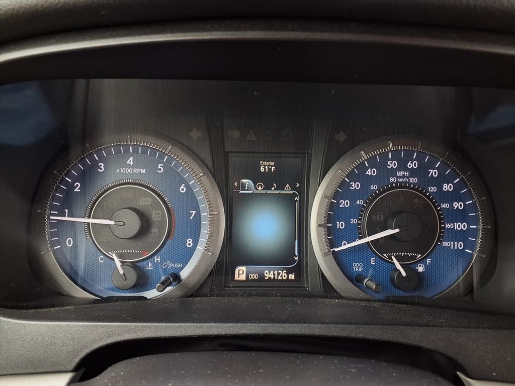 2016 Toyota Sienna XLE Premium photo 16