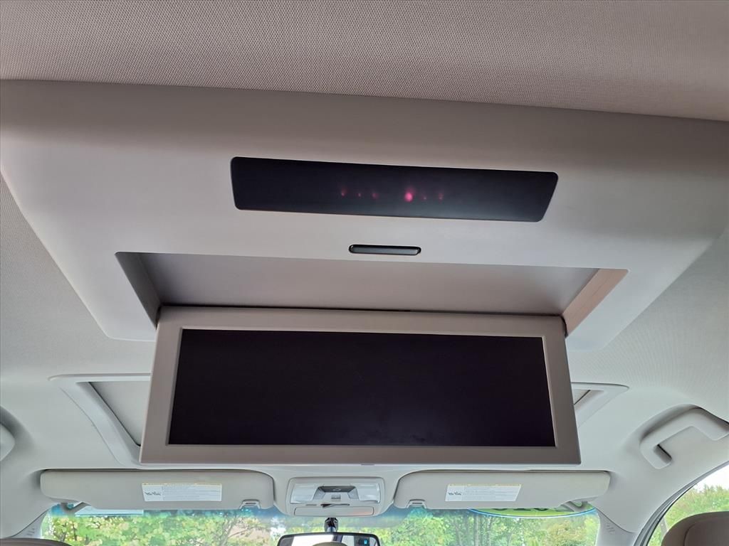2016 Toyota Sienna XLE Premium photo 6