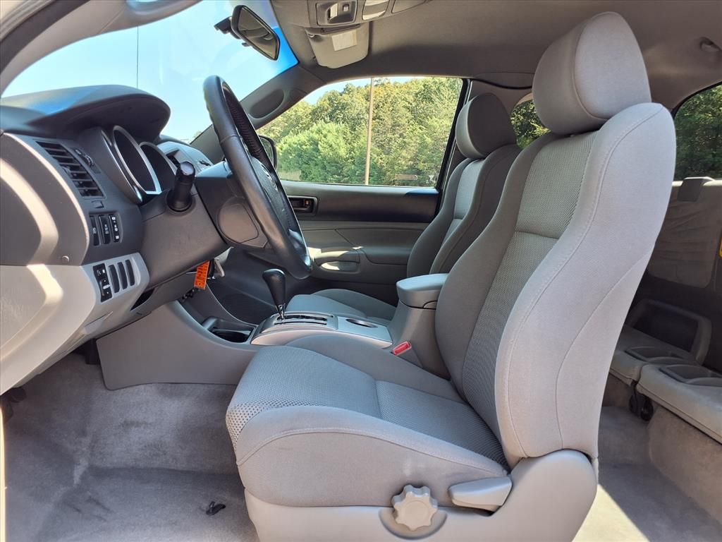 Used 2008 Toyota Tacoma Base with VIN 5TEUU42N78Z484704 for sale in Warrenton, VA