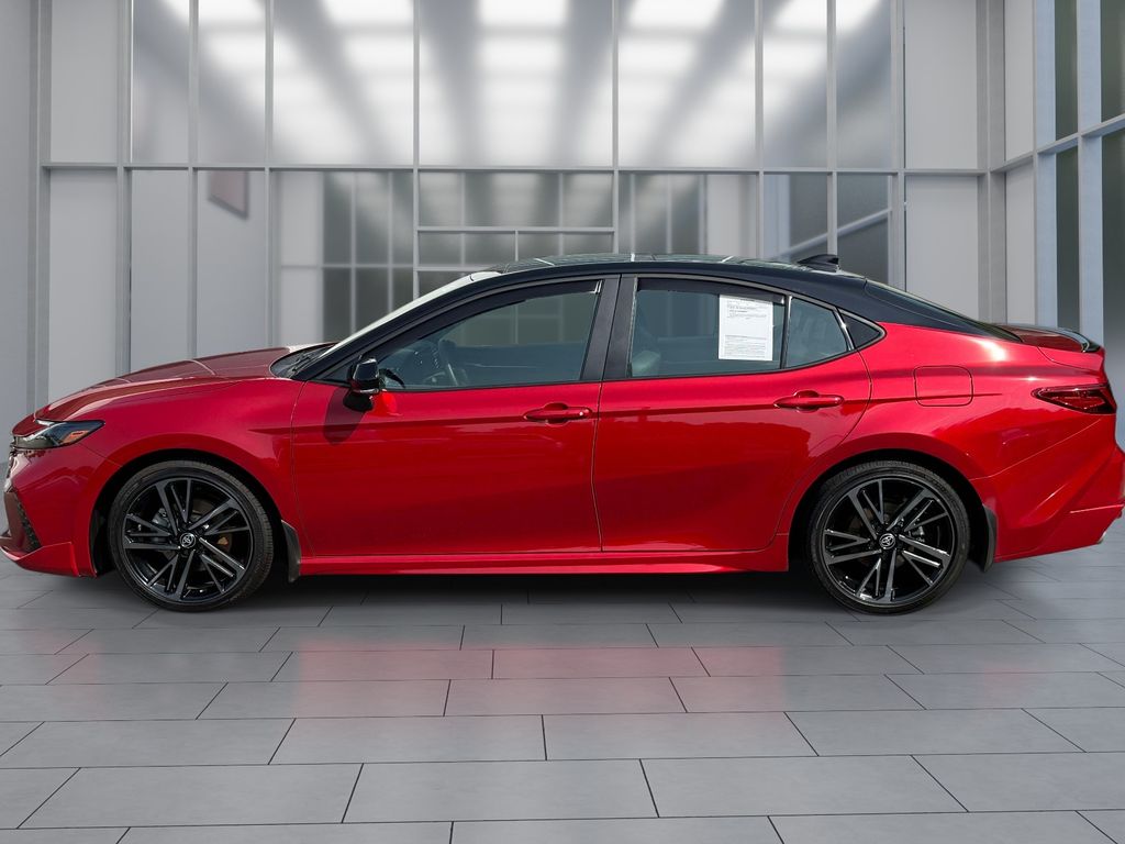 Used 2025 Toyota Camry Hybrid Sedan