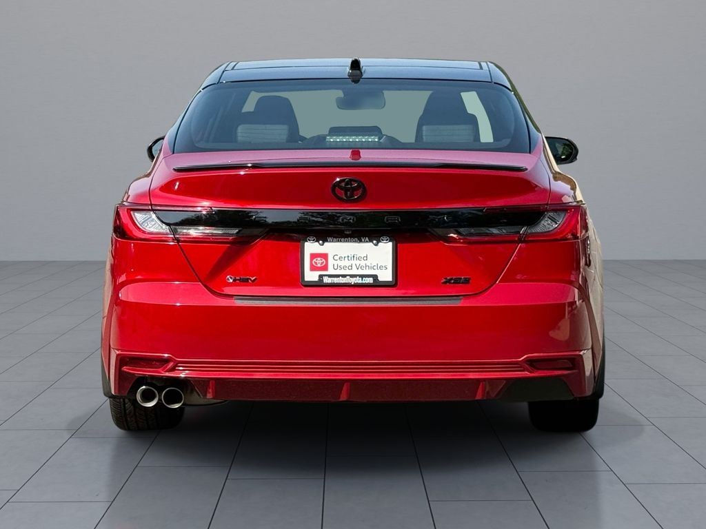 Used 2025 Toyota Camry Hybrid Sedan