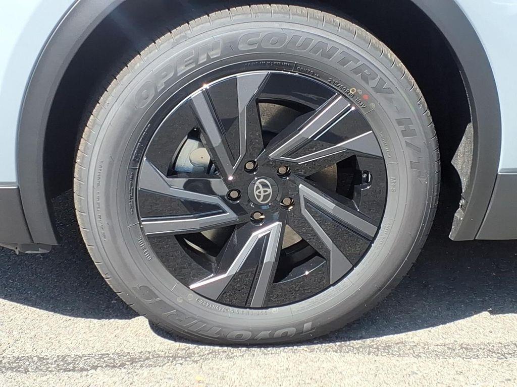 New 2026 Toyota C-HR SUV
