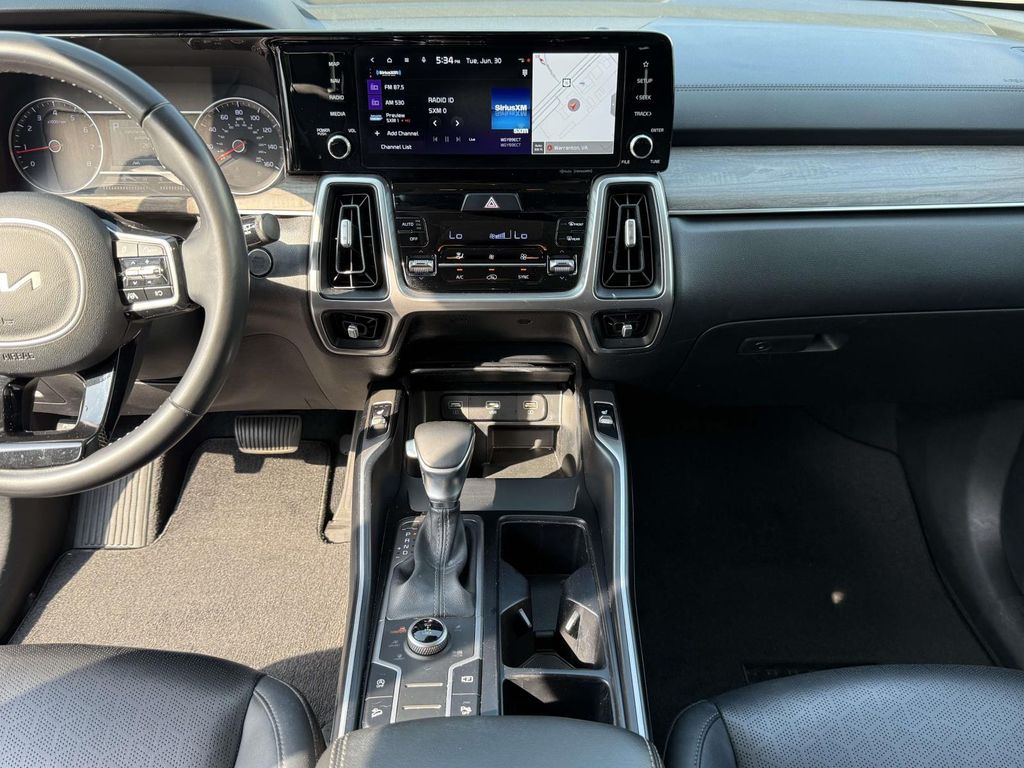 Used 2022 Kia Sorento SUV