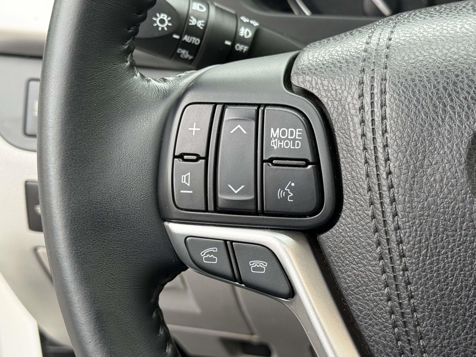 Used 2016 Toyota Highlander SUV