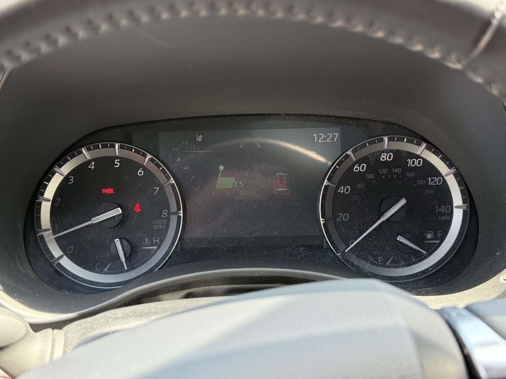 Used 2021 Toyota Highlander SUV