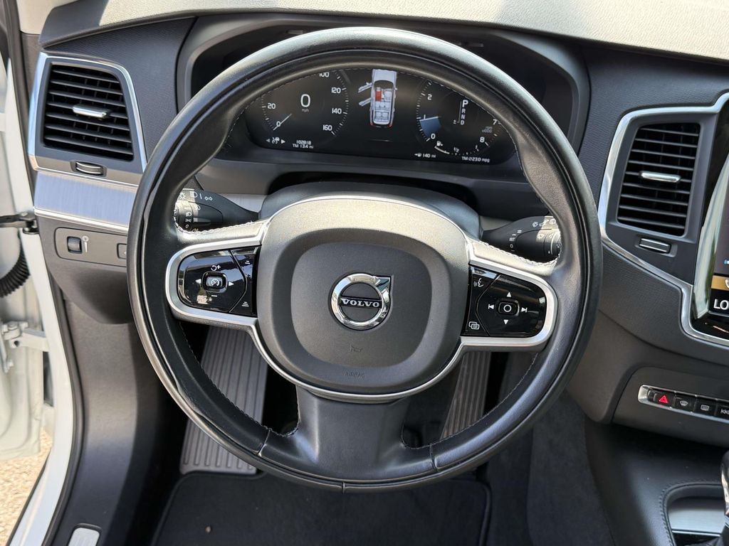 Used 2022 Volvo XC90 T5 7seat SUV
