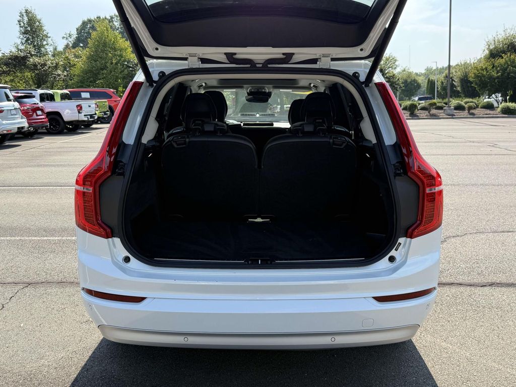 Used 2022 Volvo XC90 T5 7seat SUV