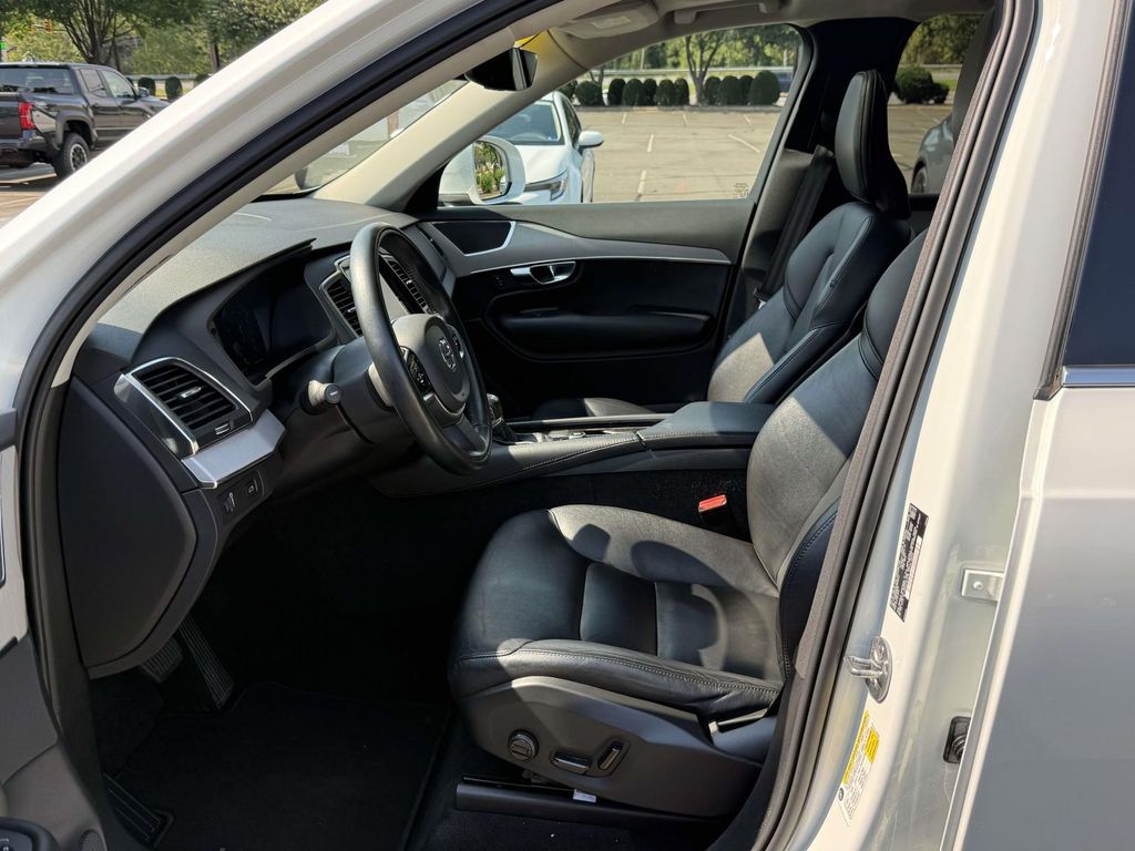 Used 2022 Volvo XC90 T5 7seat SUV