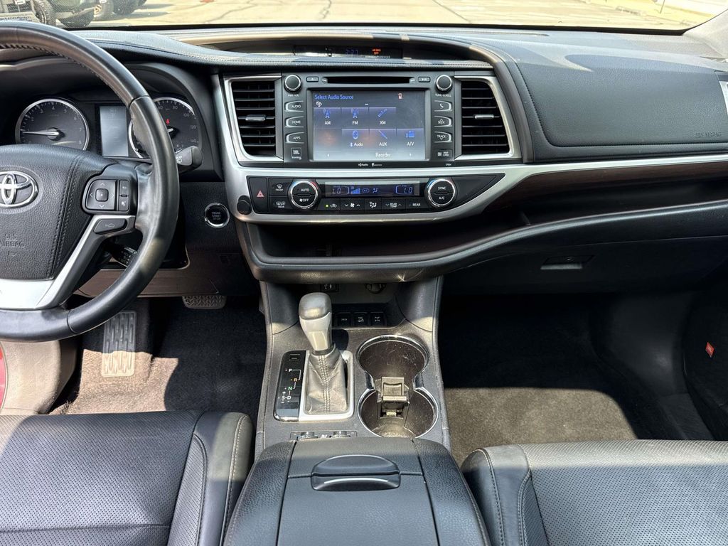 Used 2015 Toyota Highlander SUV