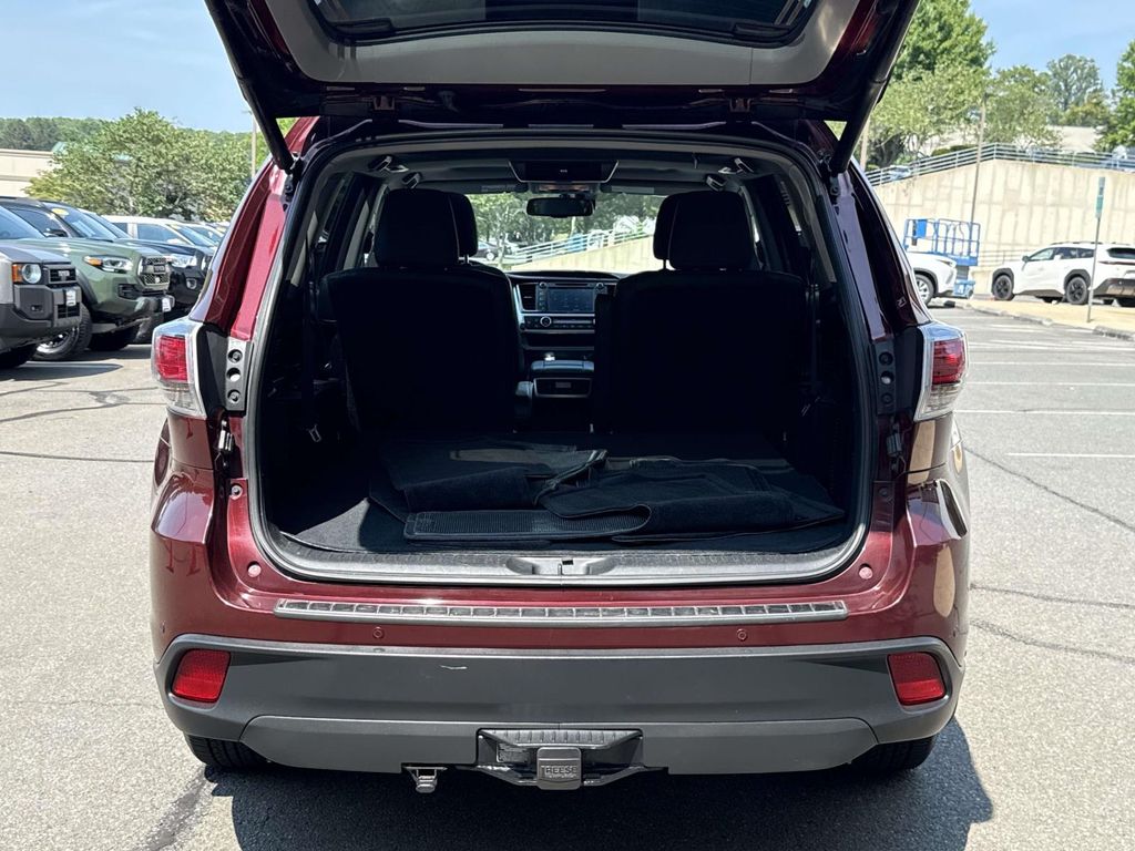 Used 2015 Toyota Highlander SUV