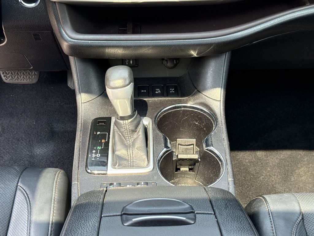 Used 2015 Toyota Highlander SUV