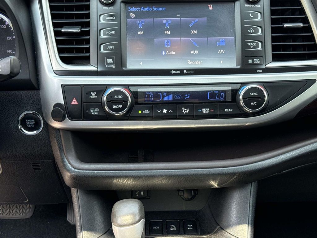 Used 2015 Toyota Highlander SUV