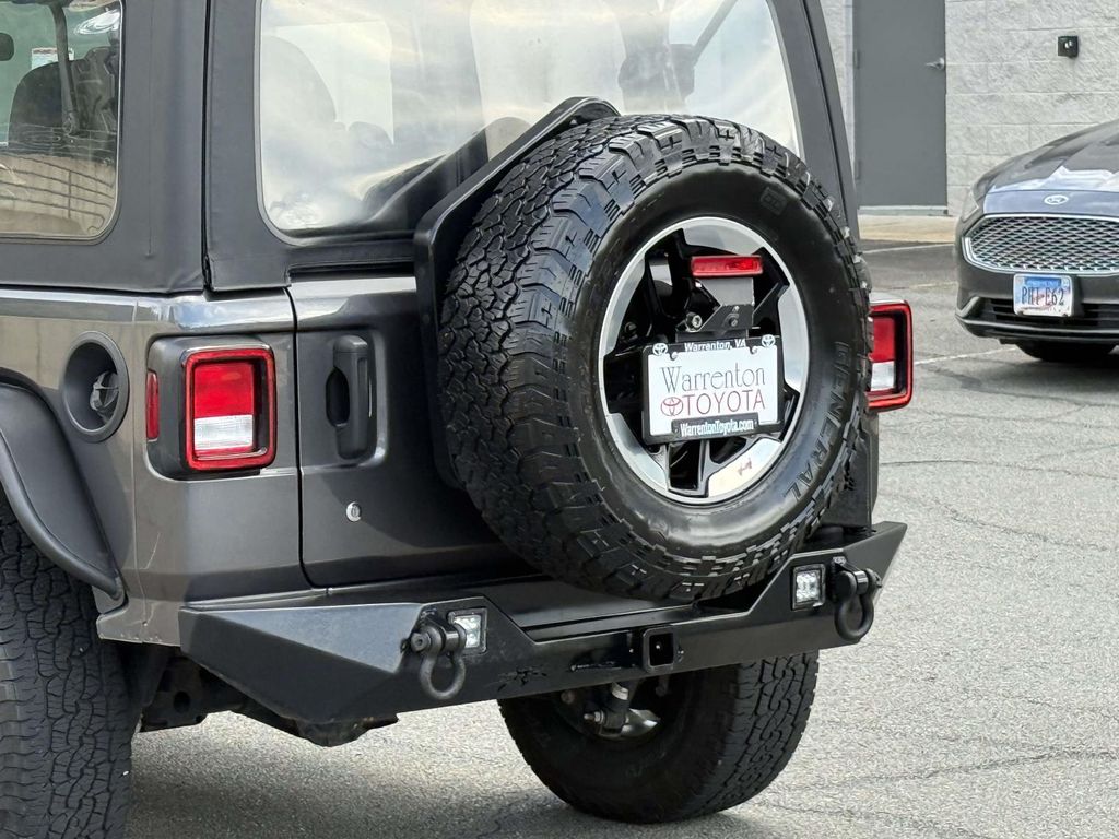 Used 2018 Jeep Wrangler SUV