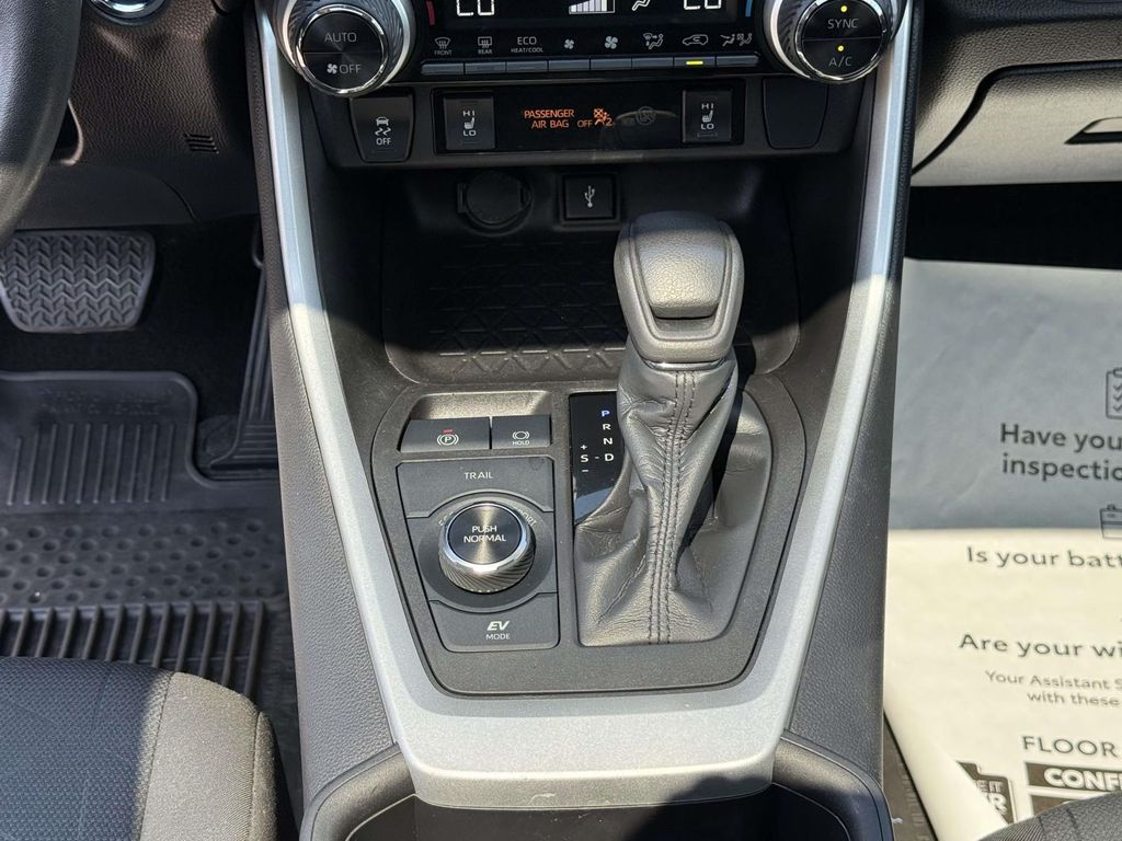 Used 2022 Toyota RAV4 SUV