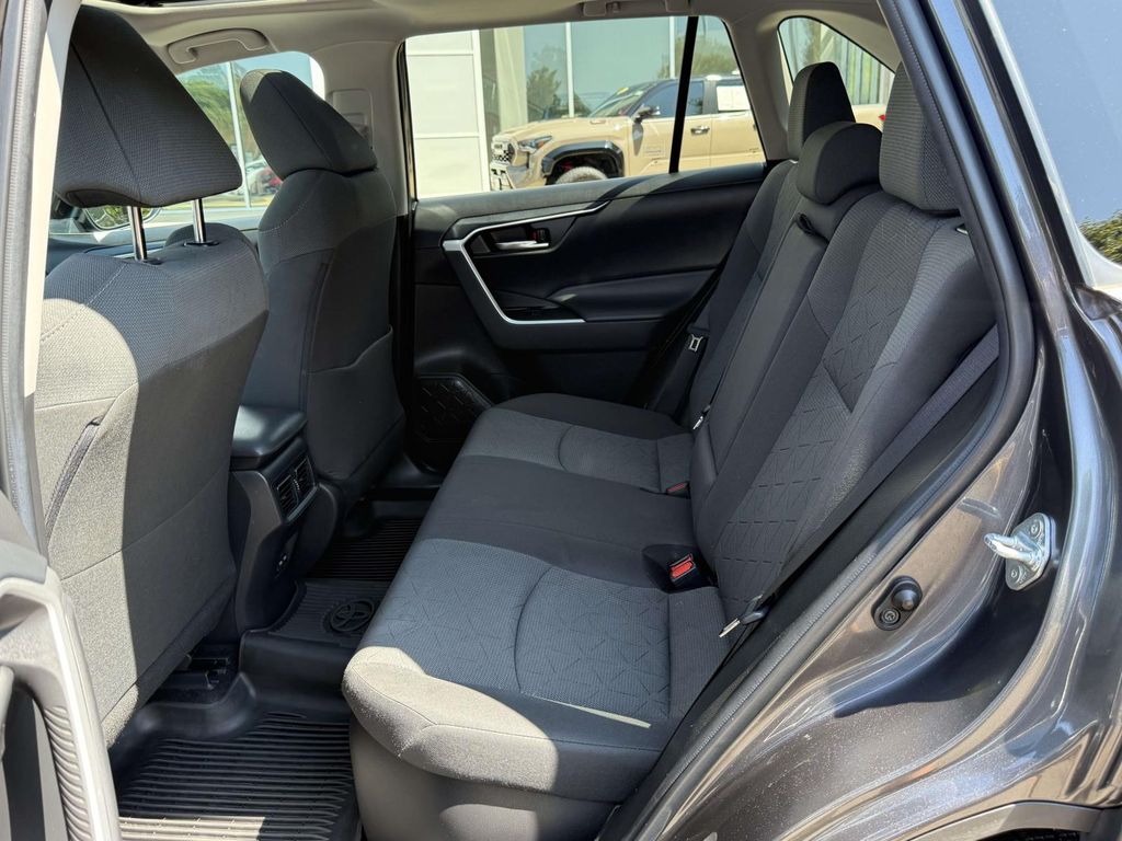 Used 2022 Toyota RAV4 SUV