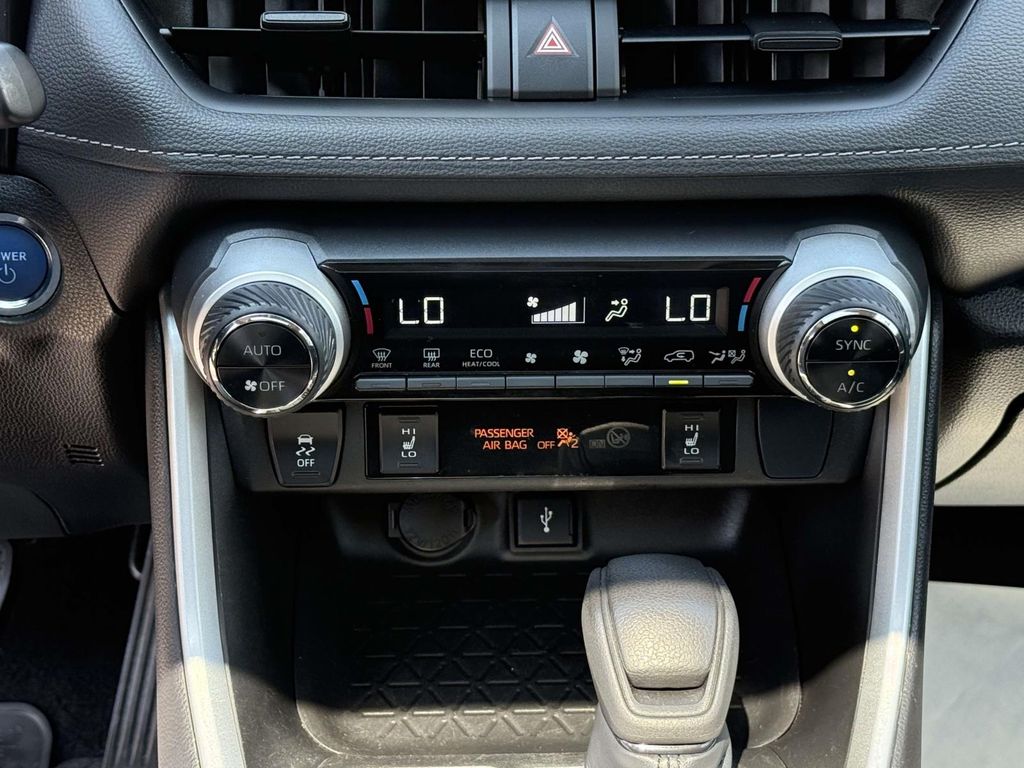 Used 2022 Toyota RAV4 SUV