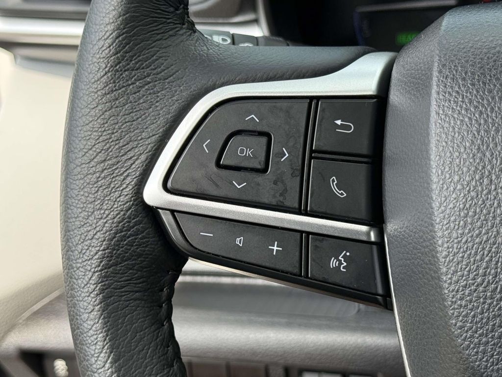 Used 2025 Toyota Sienna Van
