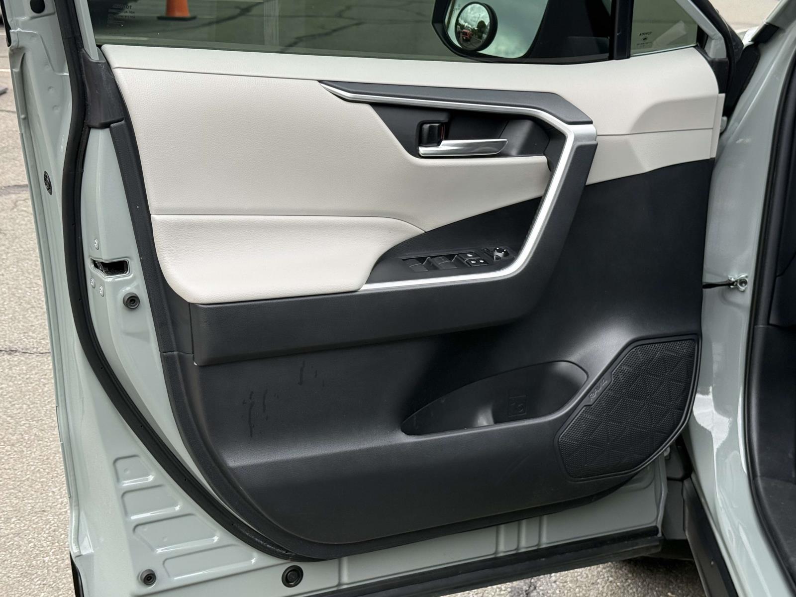Used 2020 Toyota RAV4 SUV
