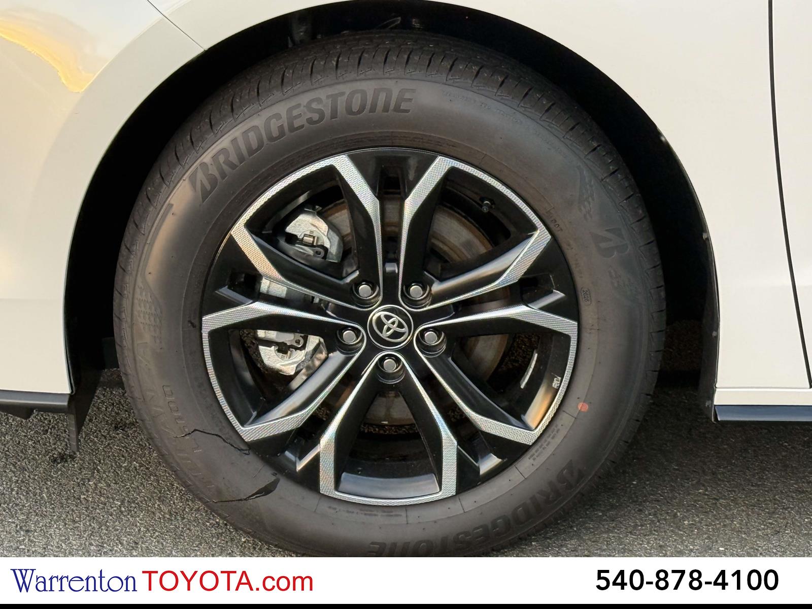 New 2026 Toyota Sienna Van