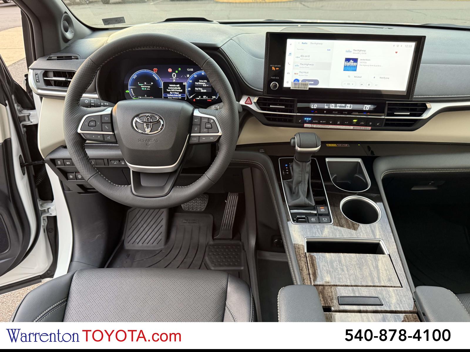 New 2026 Toyota Sienna Van