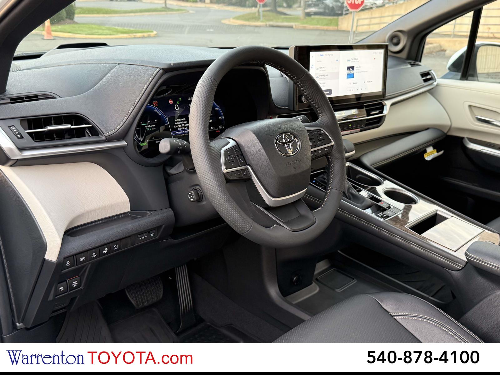 New 2026 Toyota Sienna Van