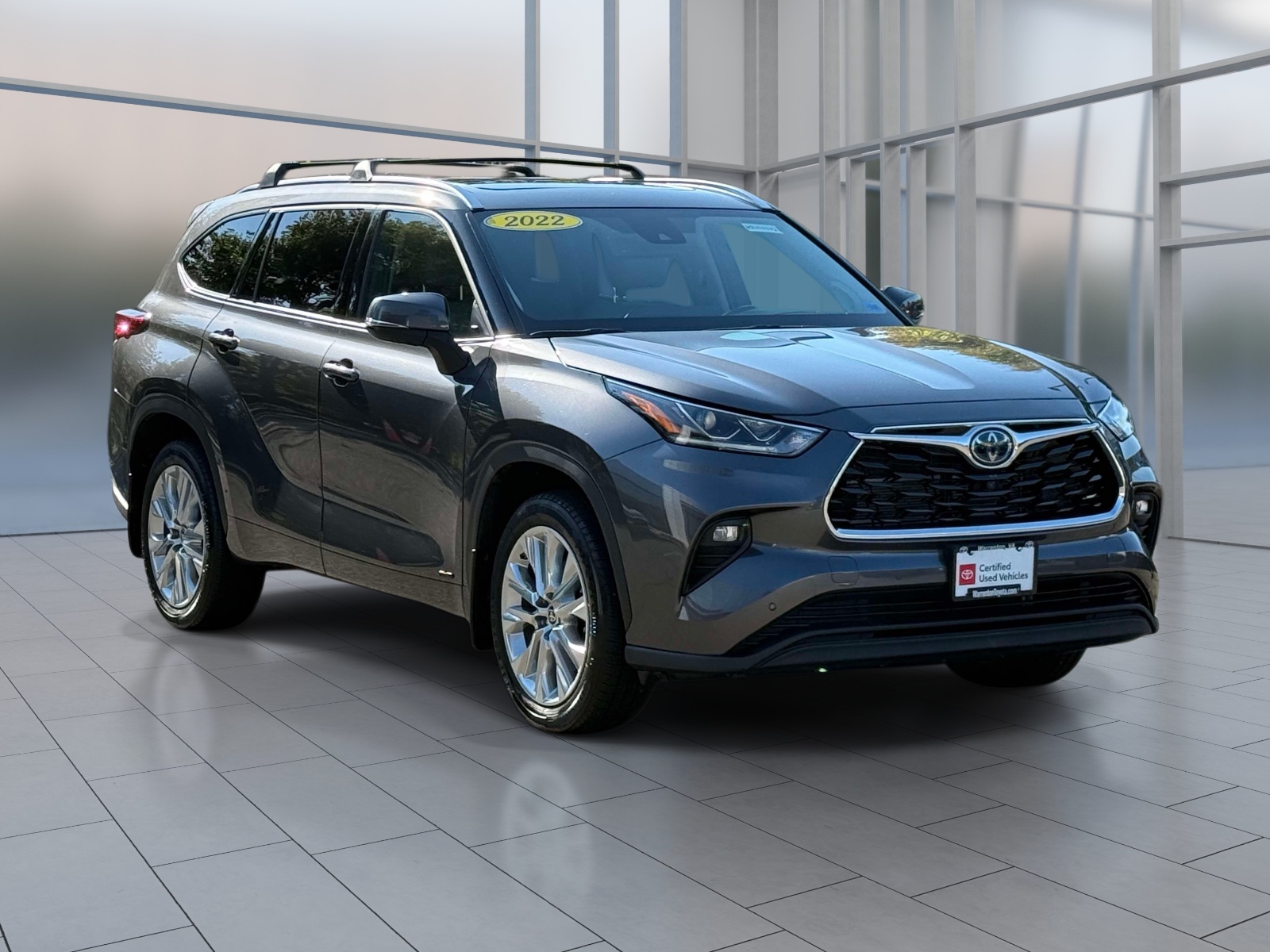 Used 2022 Toyota Highlander Hybrid SUV