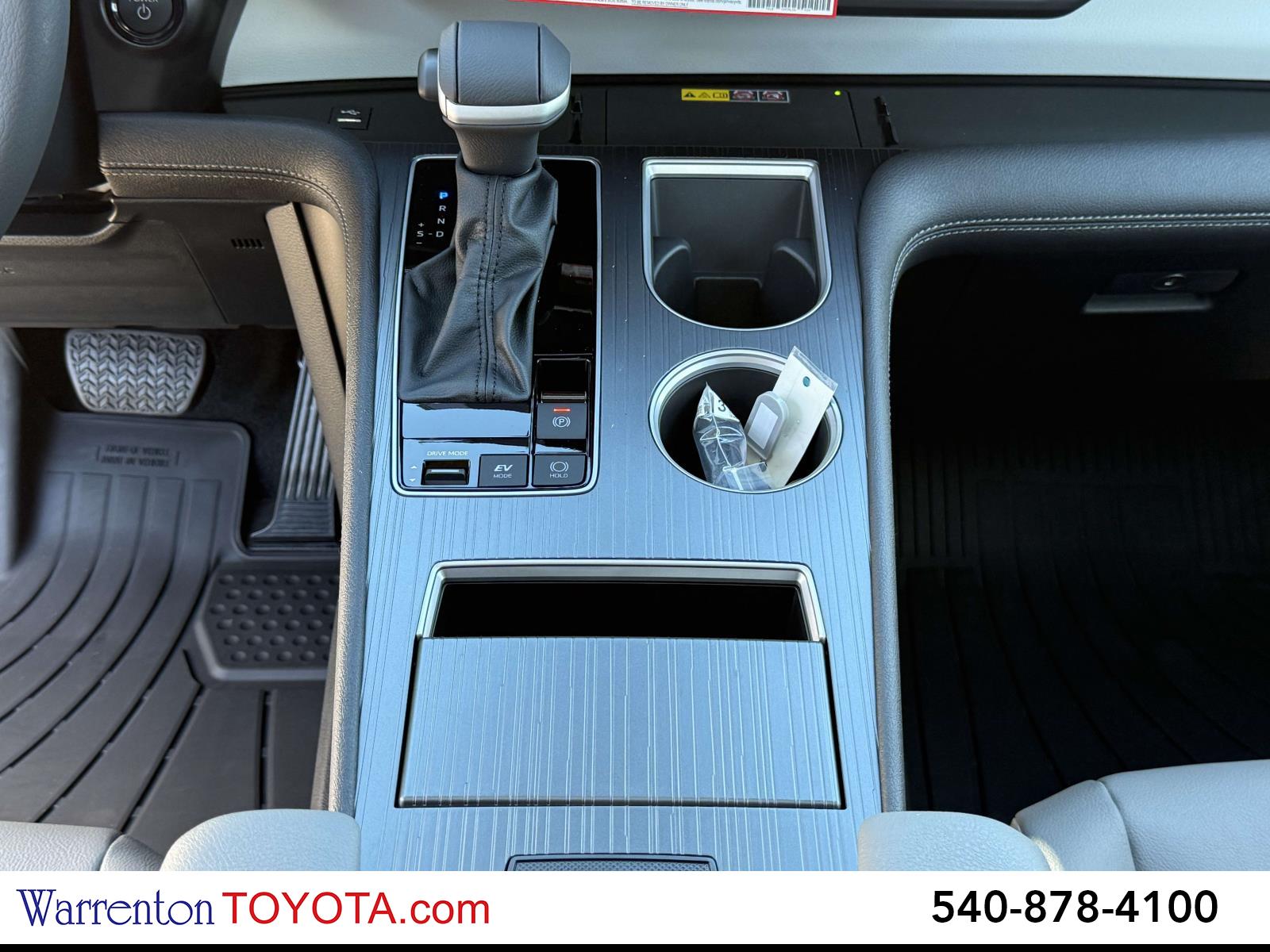 New 2026 Toyota Sienna Van