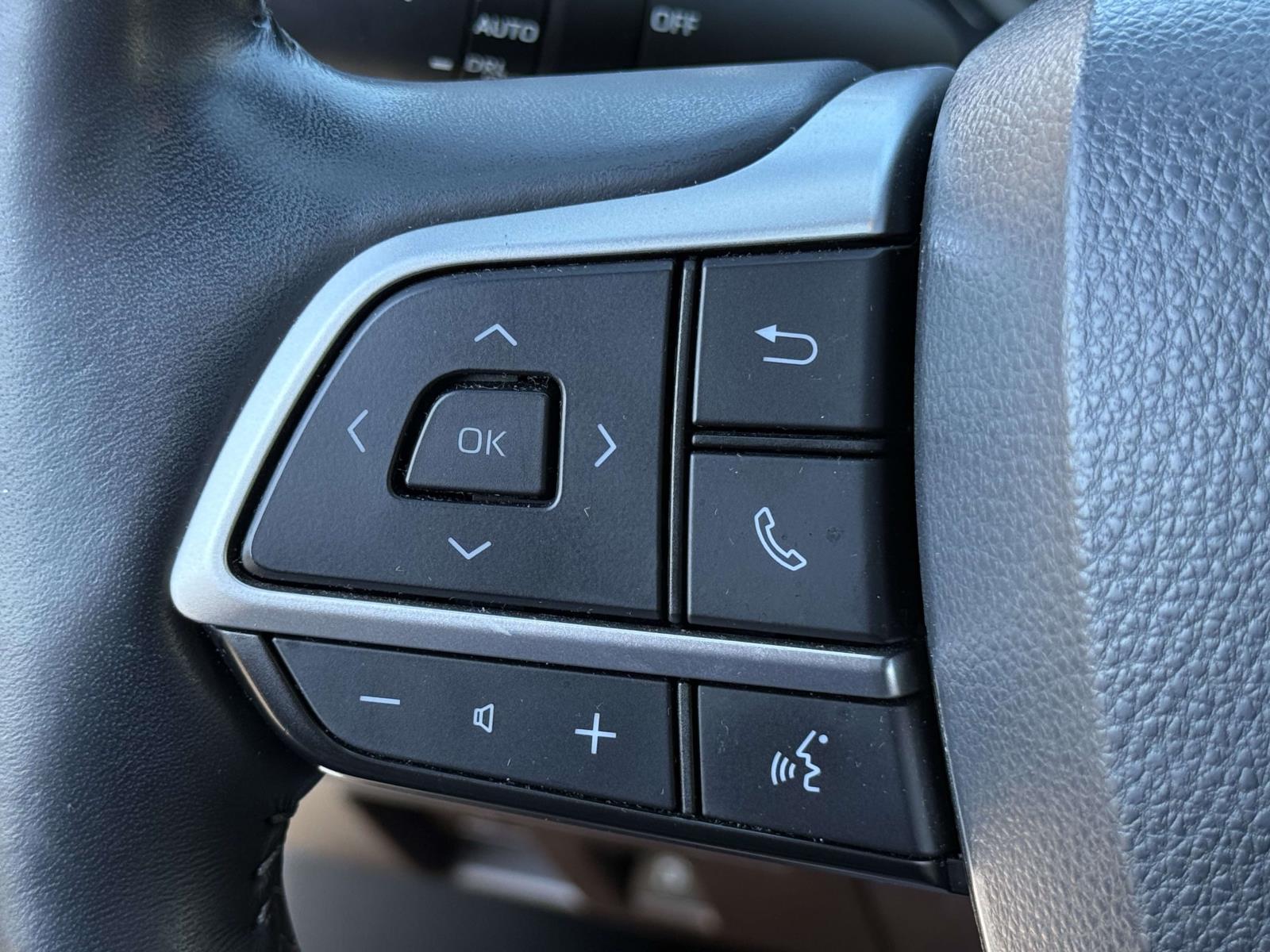 Used 2022 Toyota Highlander SUV